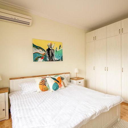 A Luxurious 2 Bedroom Apartment In Center Sofia Ngoại thất bức ảnh