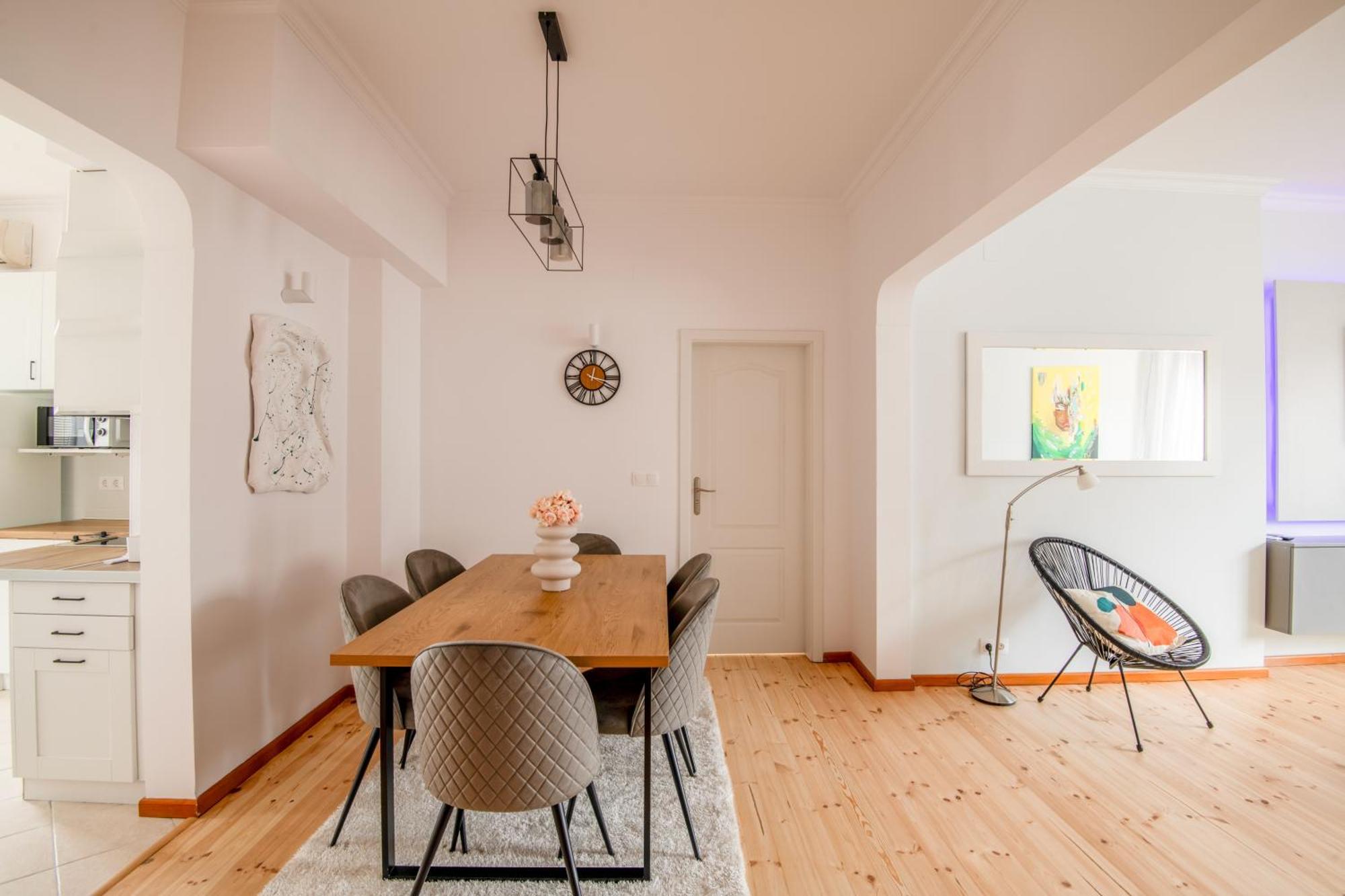 A Luxurious 2 Bedroom Apartment In Center Sofia Ngoại thất bức ảnh