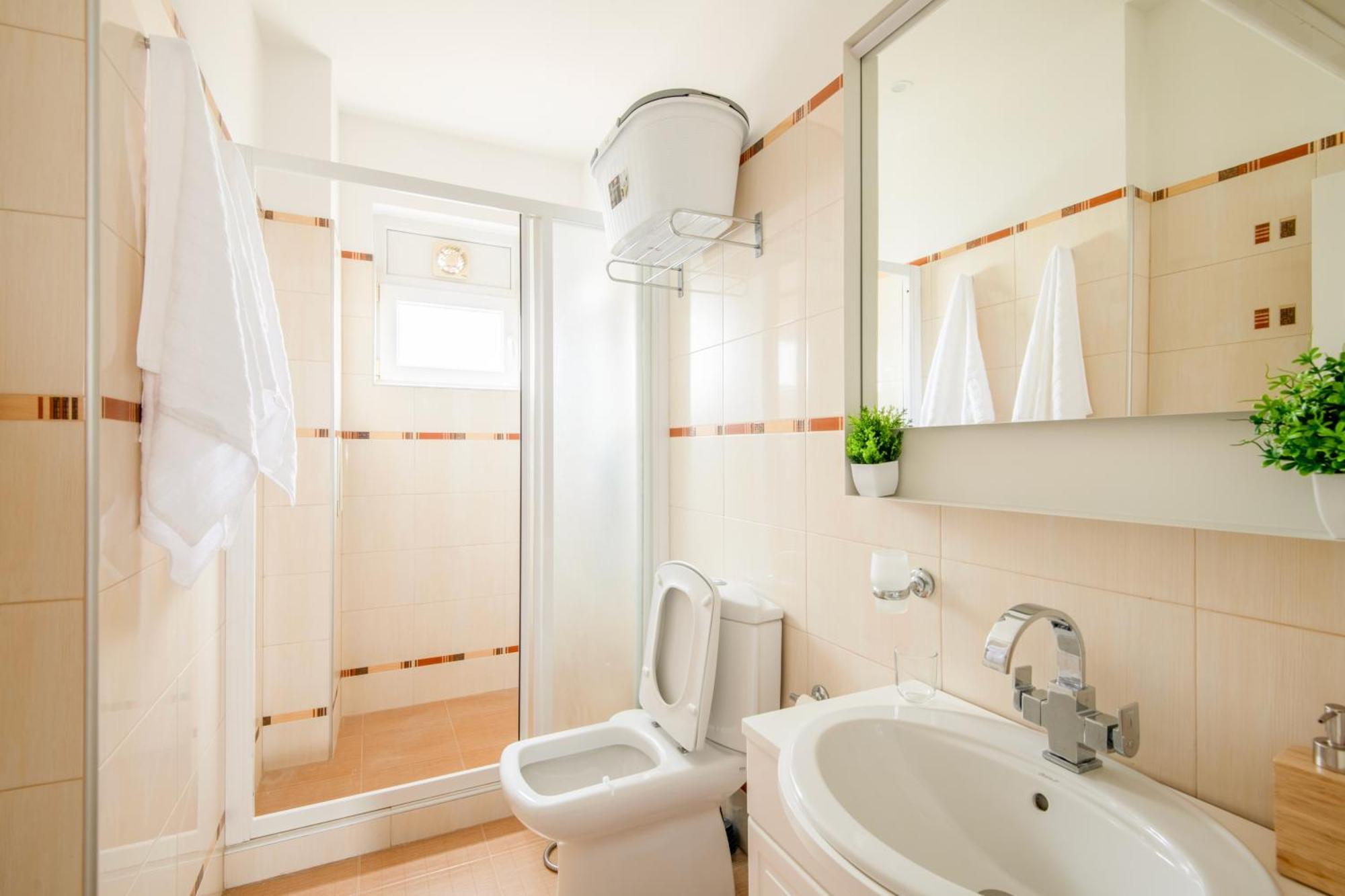 A Luxurious 2 Bedroom Apartment In Center Sofia Ngoại thất bức ảnh