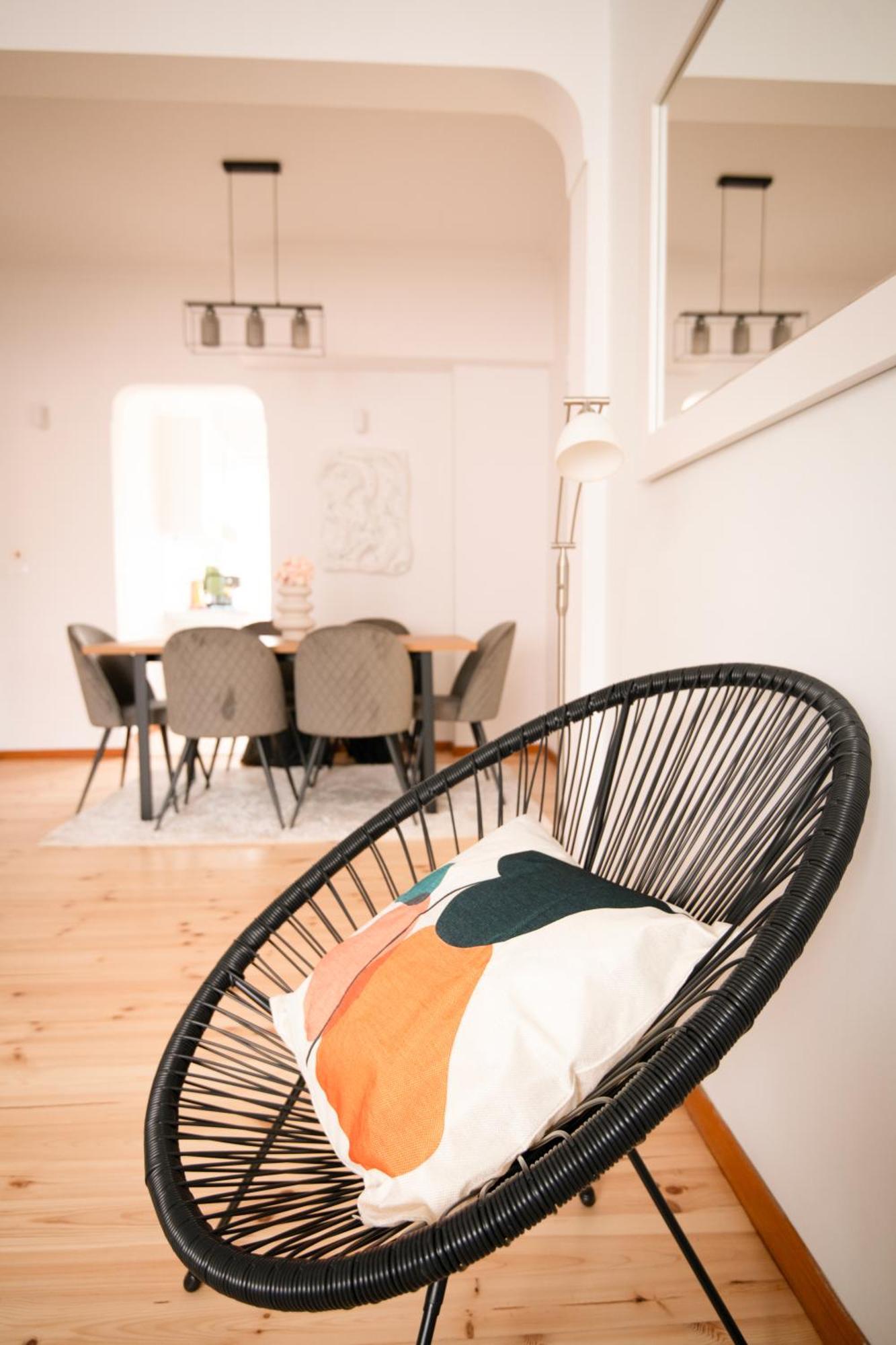A Luxurious 2 Bedroom Apartment In Center Sofia Ngoại thất bức ảnh