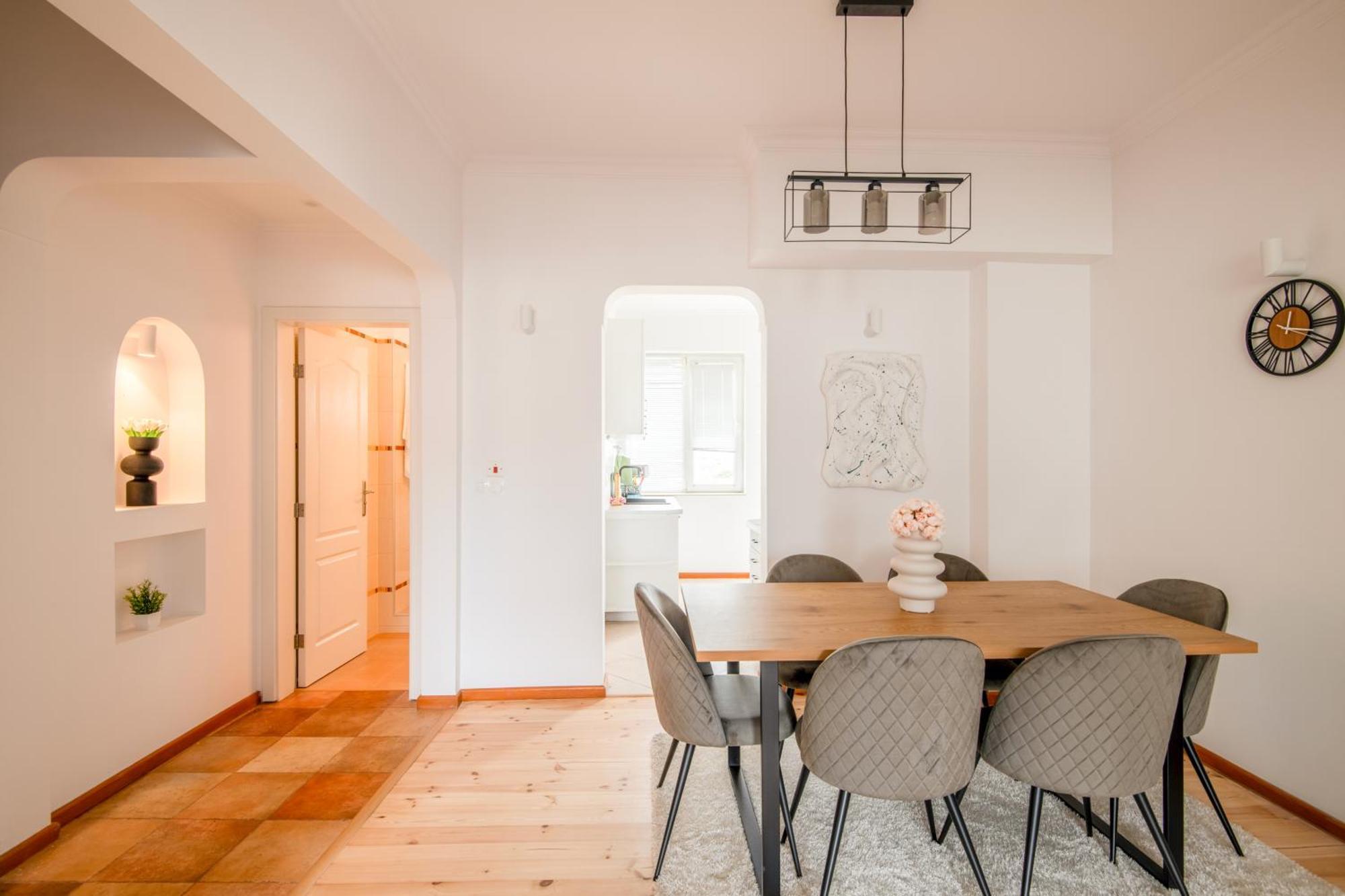 A Luxurious 2 Bedroom Apartment In Center Sofia Ngoại thất bức ảnh